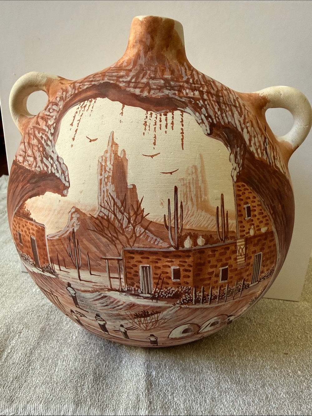 Linn Panter Pottery Hand-Painted artisan Southwestern Sedona Canteen Vase